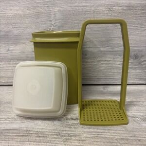 Vintage Tupperware 1330-3 Pick-A-Deli Pickle Keeper 3-Piece Container EUC (E7)